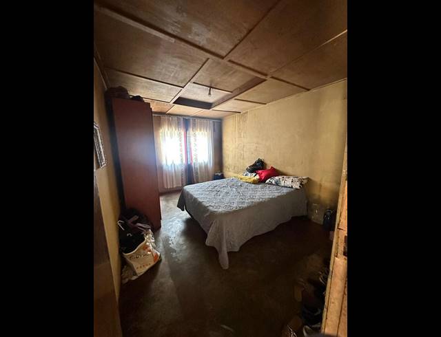 8 BEDROOM HOUSE FOR SALE IN RONDEBULT